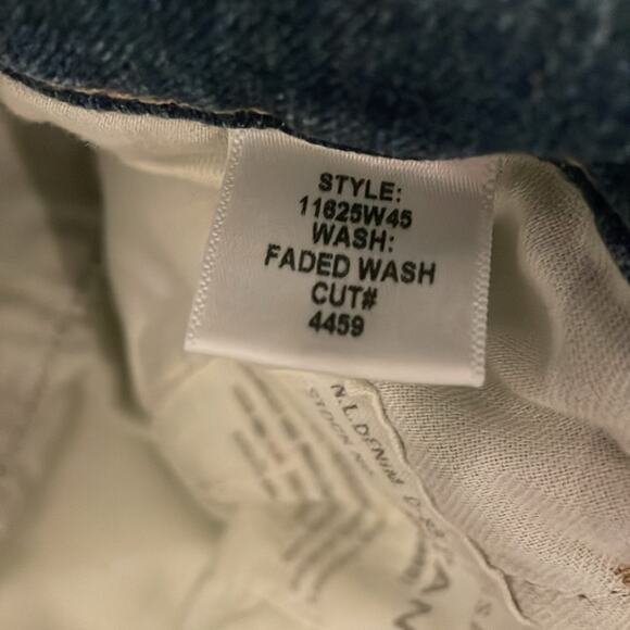 NILI LOTAN high waisted long denim shorts size 29 retails $350 new - Picture 10 of 14